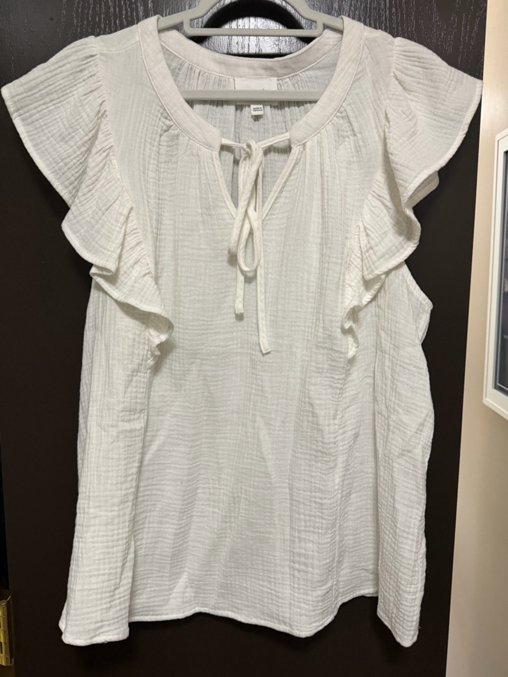 ANDREE BY UNIT White Ruffle Tie-Neck Flutter Sleeve Blouse